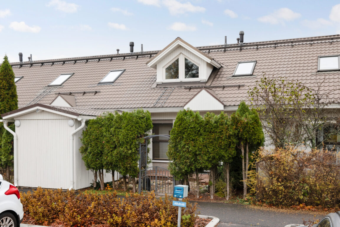 Keltamotie 6, Vantaa (Tikkurila)