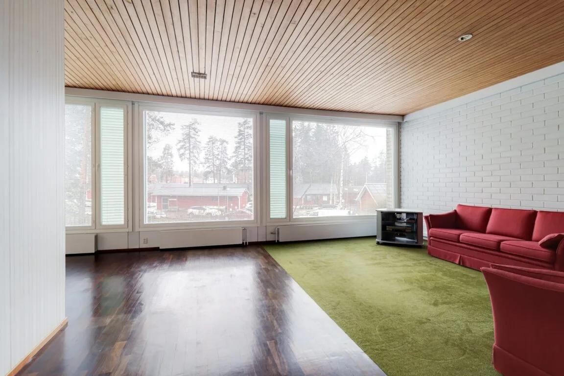 Tikantie 24 , Tuusula (Riihikallio )