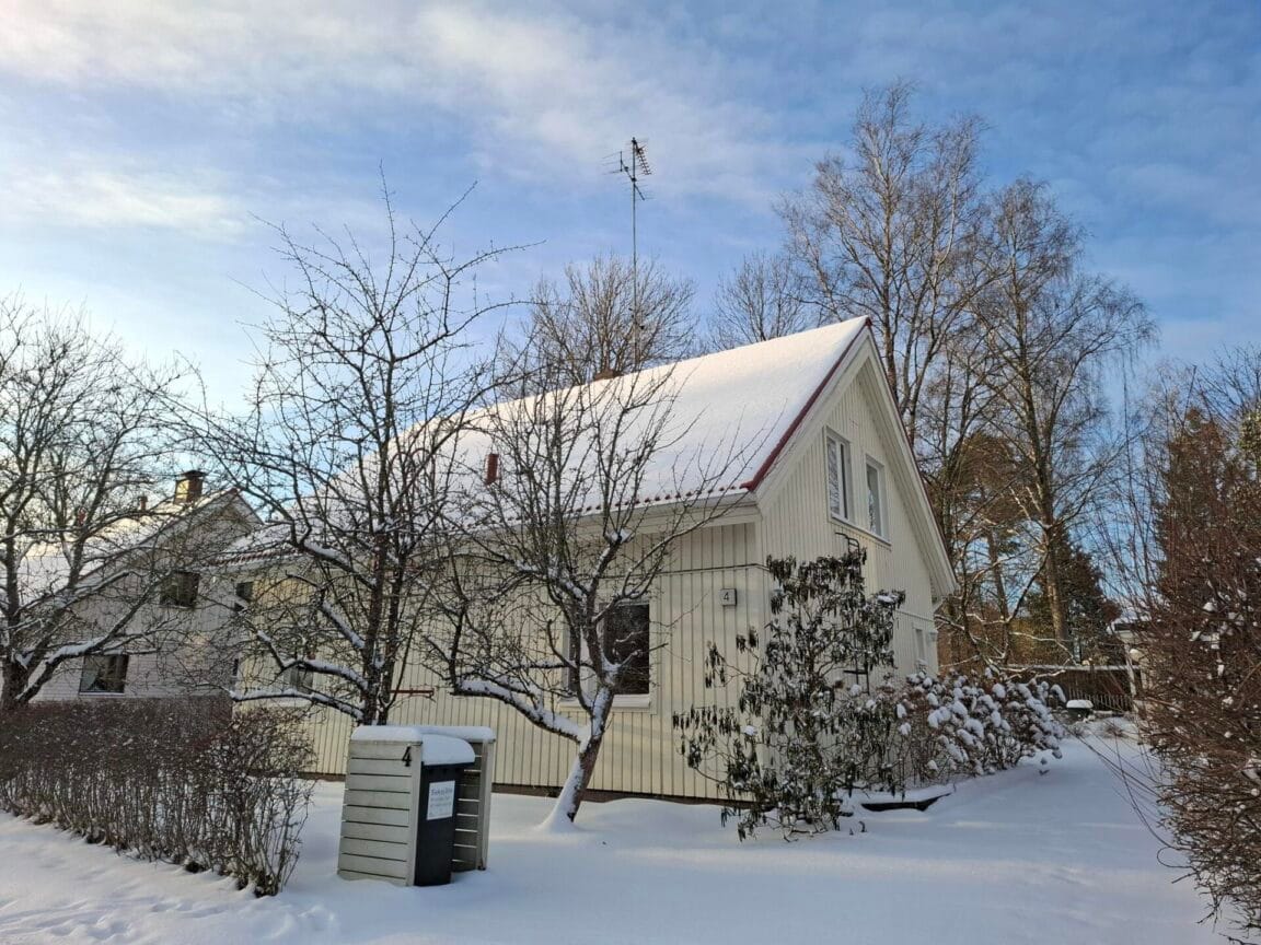 Aurinkokuja 4, Helsinki (Puistola)