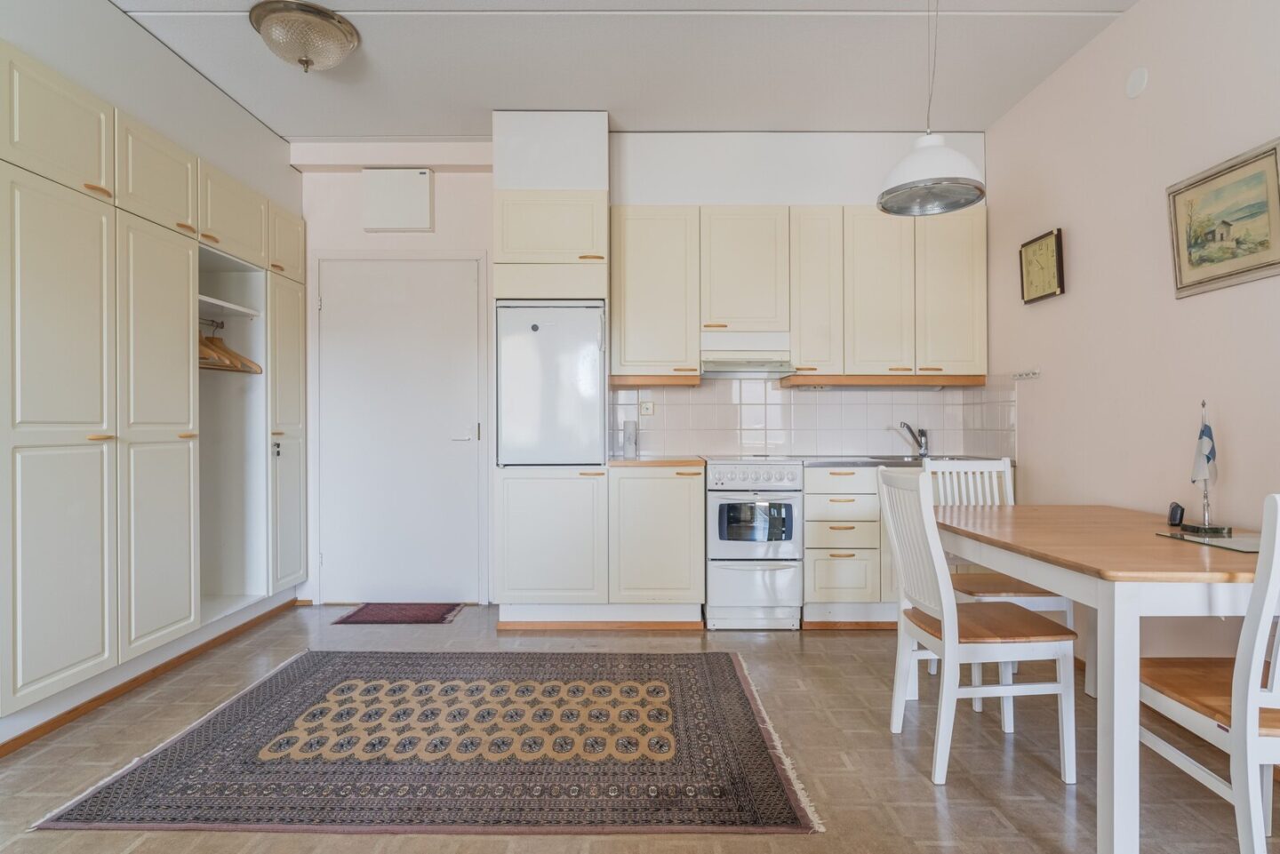 Kuvernöörinkuja 13, Helsinki (Laajasalo), Kuva 1