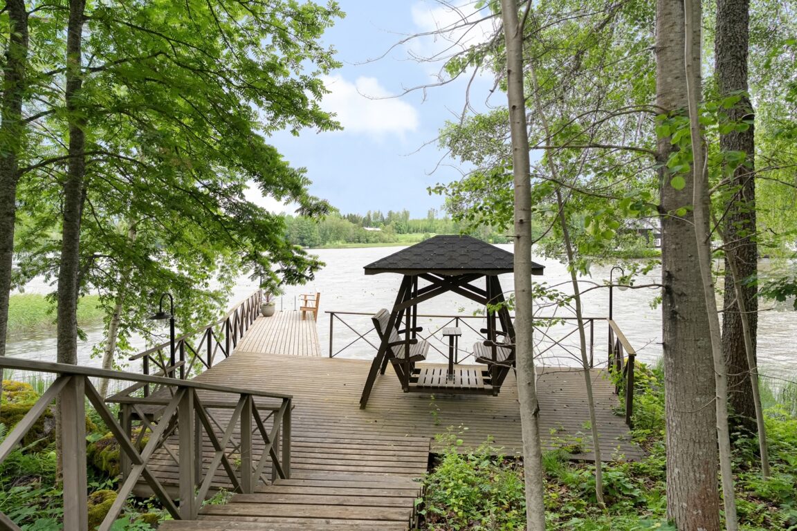 Sääksniementie 249, Iittala (Sääksniemi)