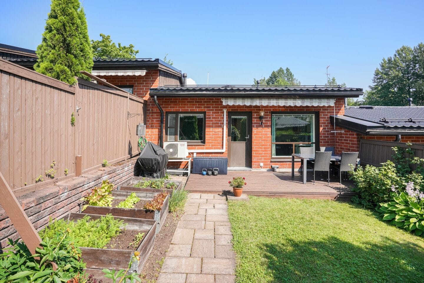 Ansatie 18, Espoo (Lippajärvi), Kuva 1