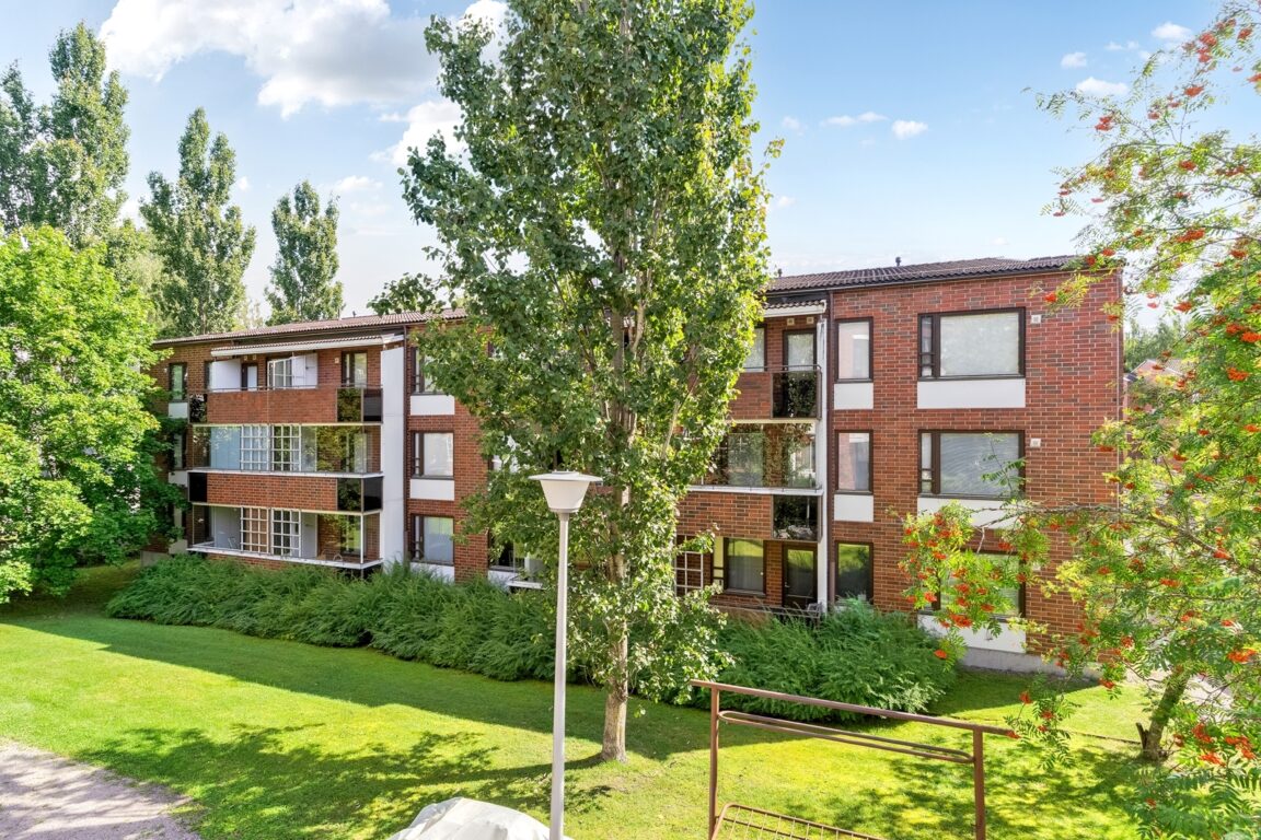 Fallkullantie 3, Helsinki (Tapanila)