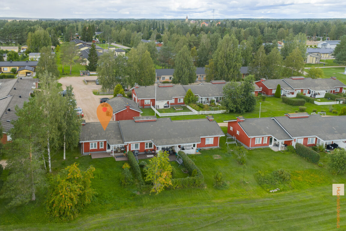 Saratie 6, Nivala (Keskusta)