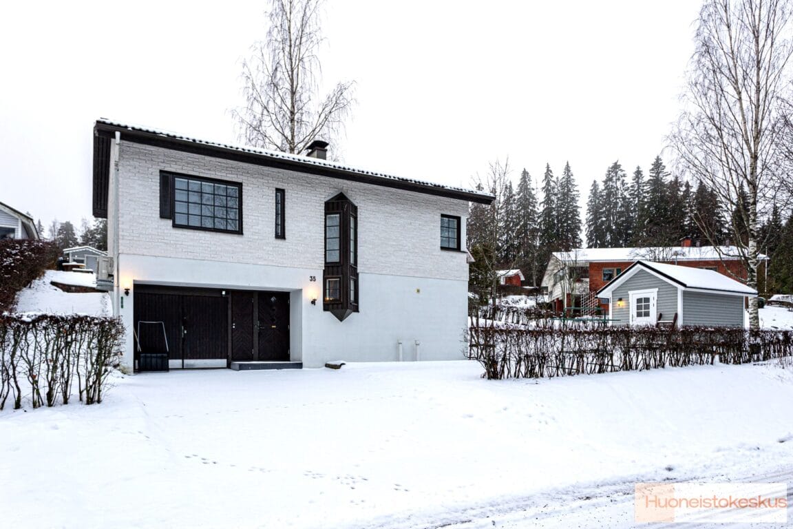 Ritosentie 35, Kuopio (Rahusenkangas)