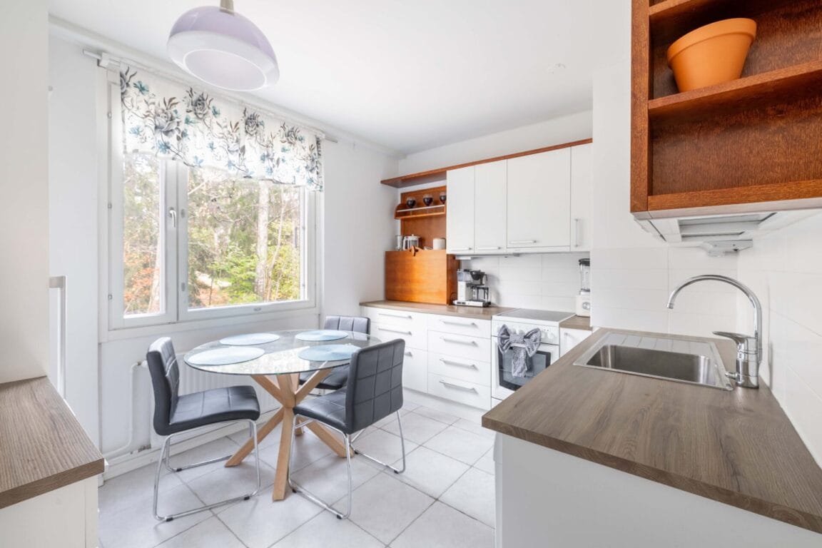 Lammaslammentie 16, Vantaa (Pähkinärinne, Hämeenkylä)