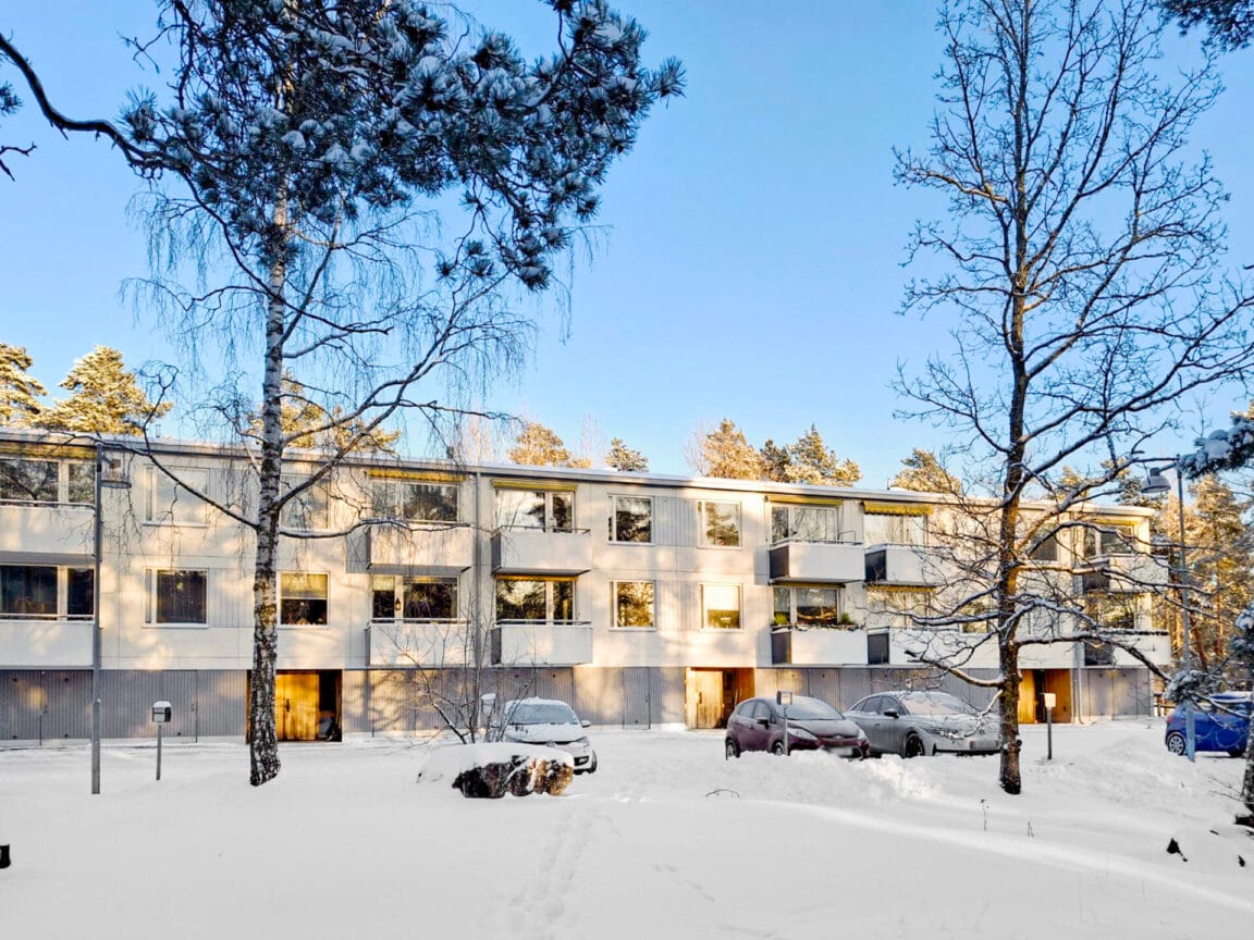 Urheilutie 9, Kauniainen (Kauniainen)