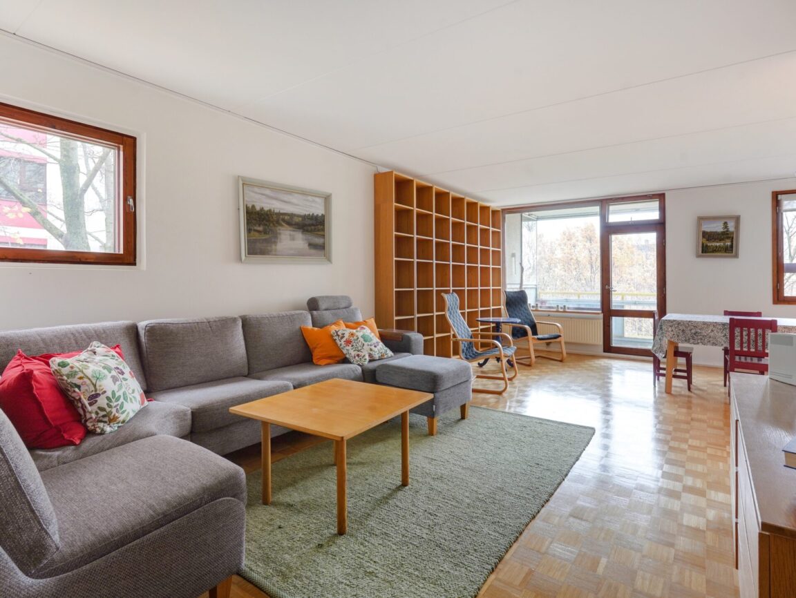 Ratavartijankatu 4, Helsinki (Itä-Pasila, Pasila)