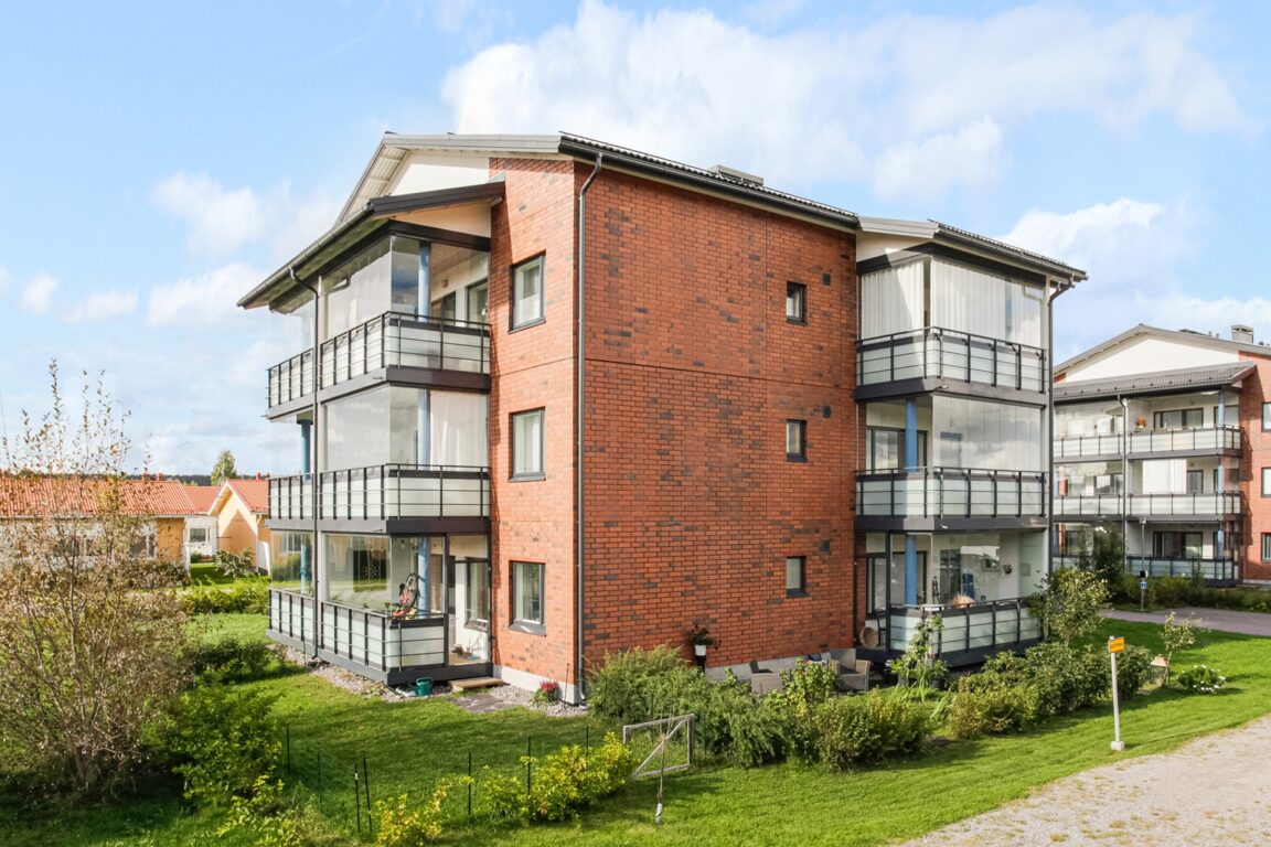 Kultasepänkuja 1, Nummela (Nummela)