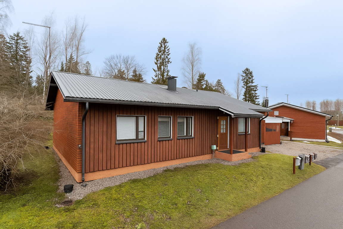 Mäkitie 23, Kerava (Savio)