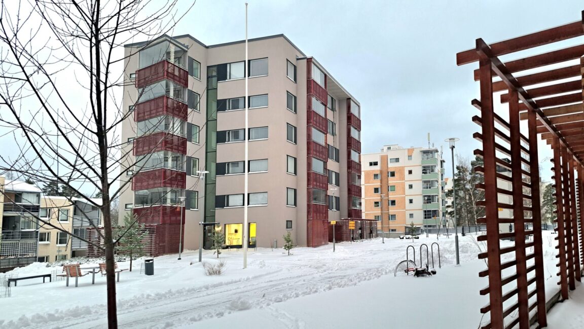 Strömsinlahdenpolku 11, Helsinki (Roihuvuori)
