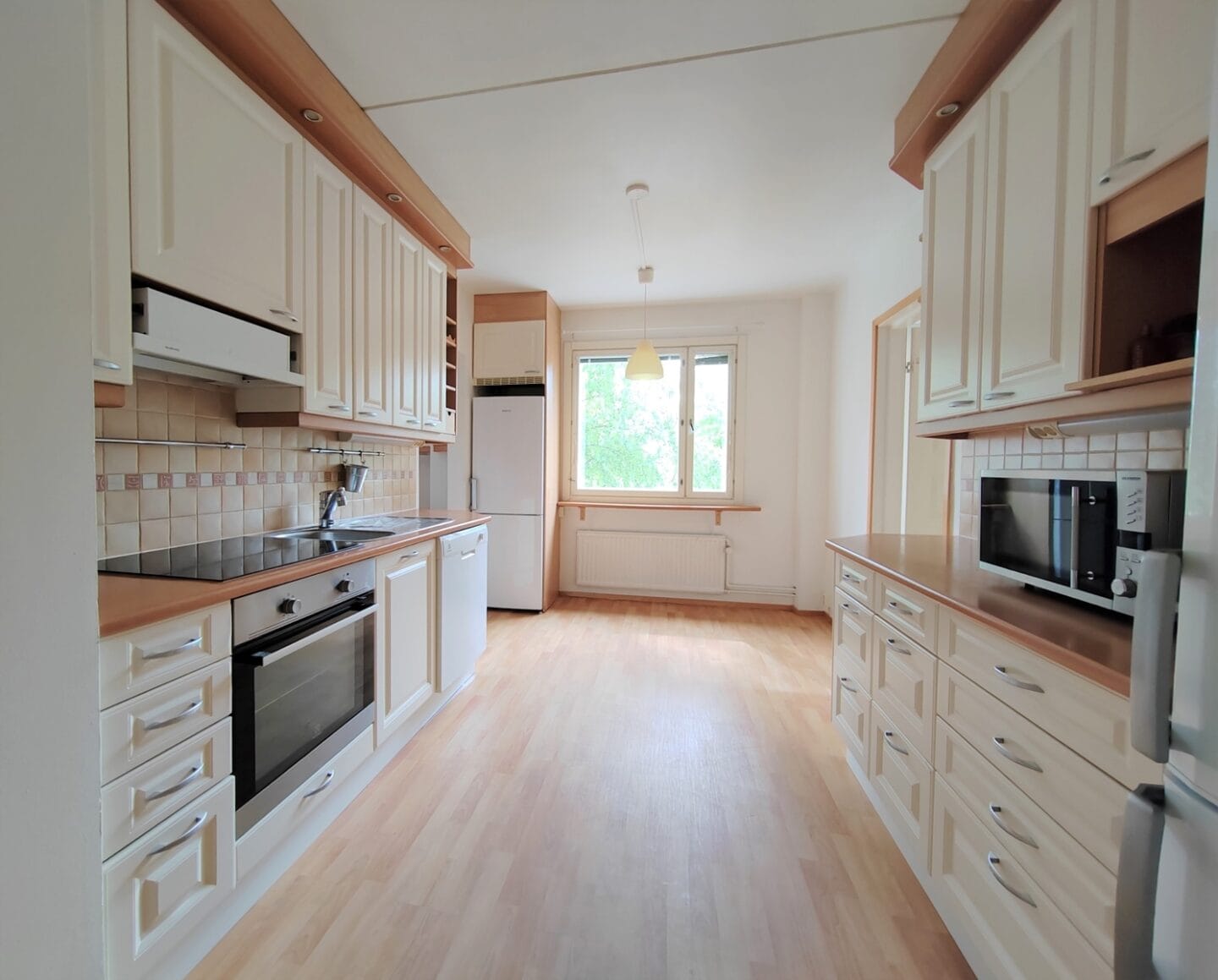 Norotie 8, Vantaa (Myyrmäki), Kuva 1