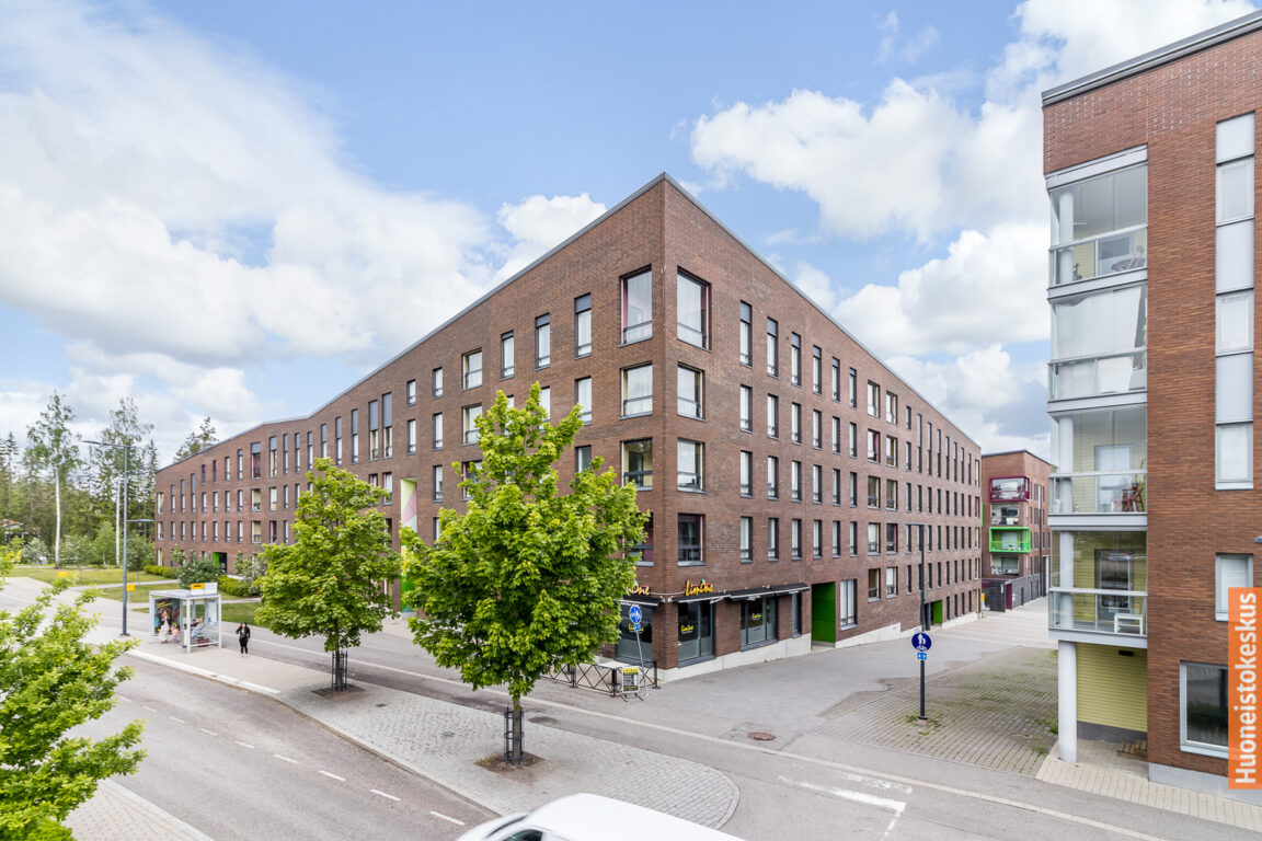 Jaspiskuja 2, Vantaa (Kivistö)