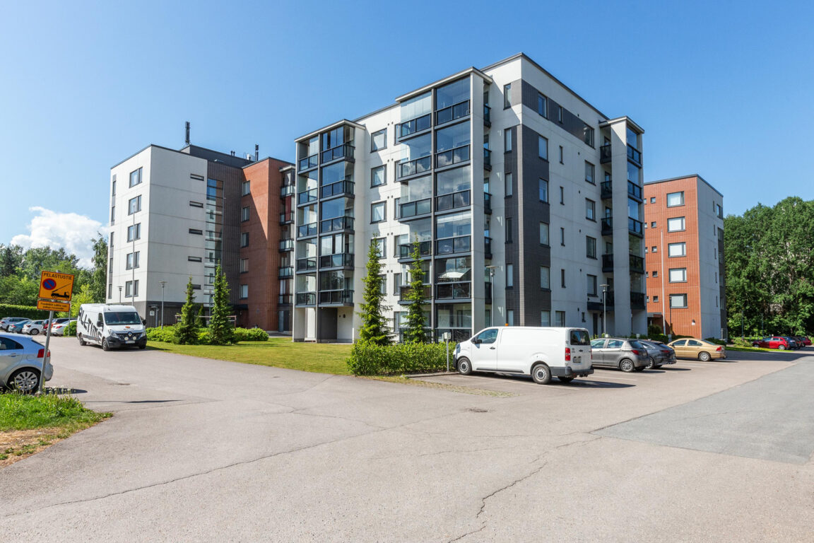 Huvikatu 8, Lahti (Mukkula)