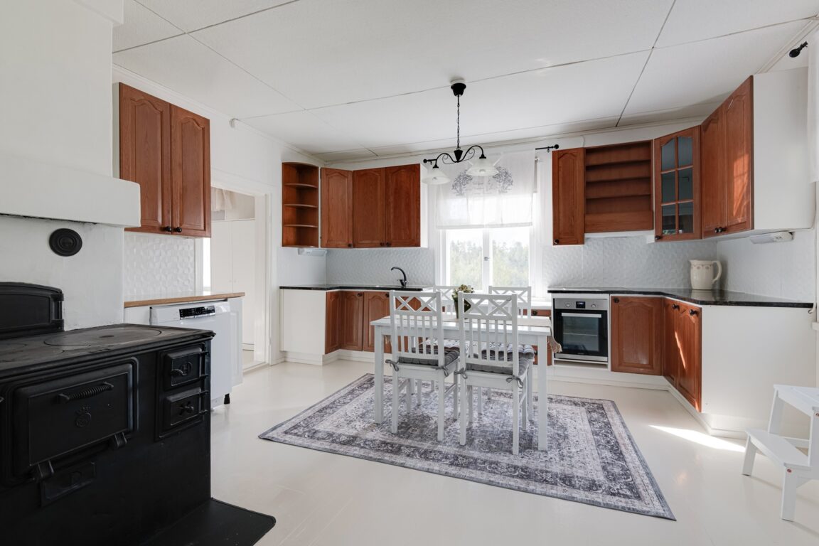 Mörkömäenkuja 12, Koskenkylän Saha (Västerförsby)