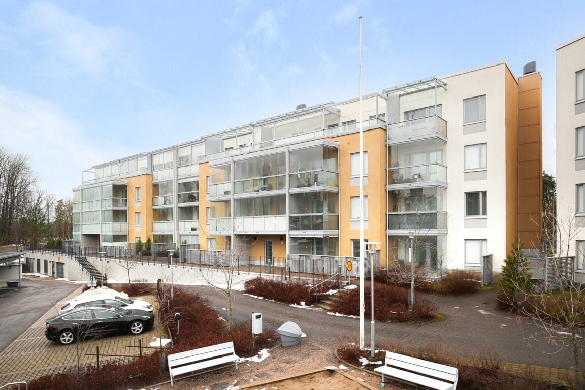 Klovinportti 2, Espoo (Mankkaa)