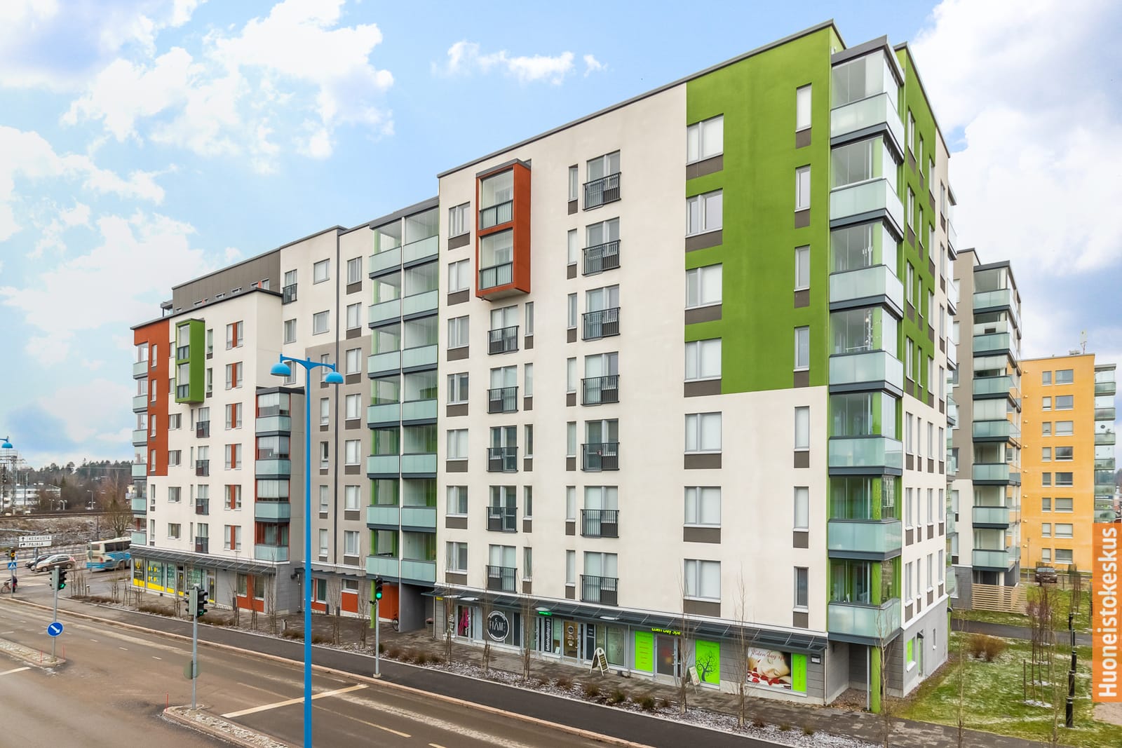 Kerrostalo, 1h+kk+lasitettu parveke (yj:n mukaan 1h+kk), 35 m², Pajala - More