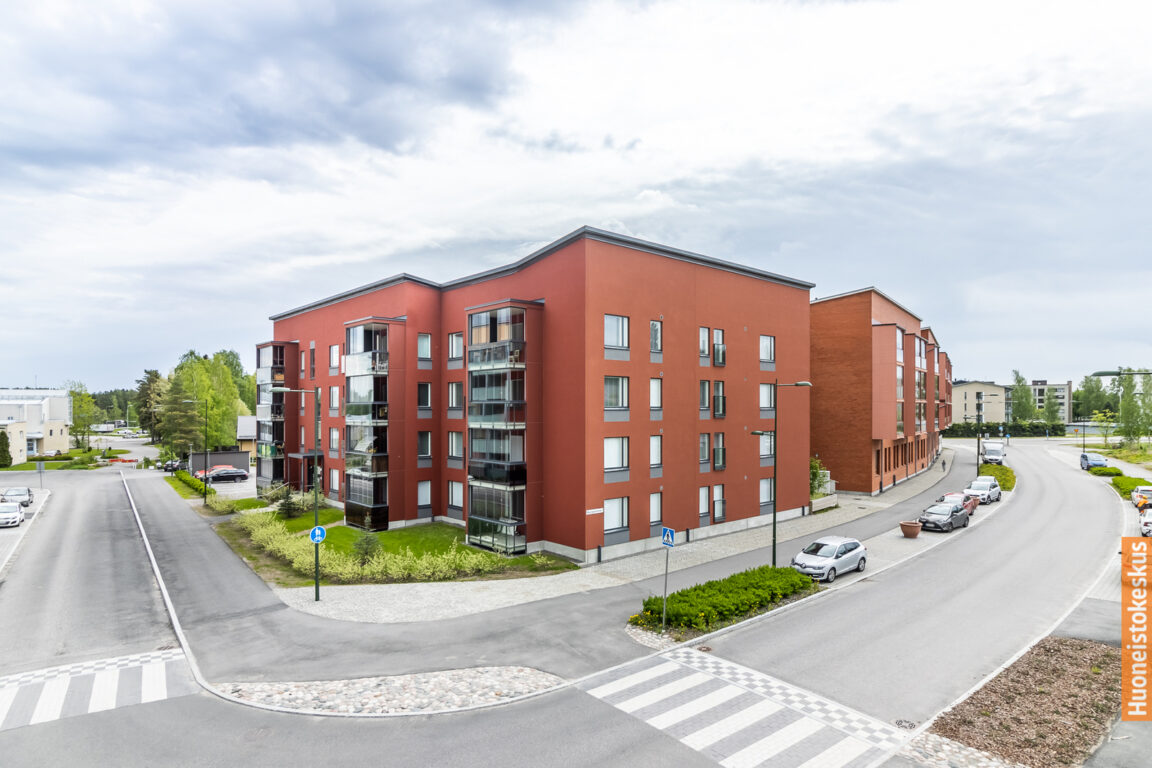 Kaurapellontie 1, Nurmijärvi (Kirkonkylä)