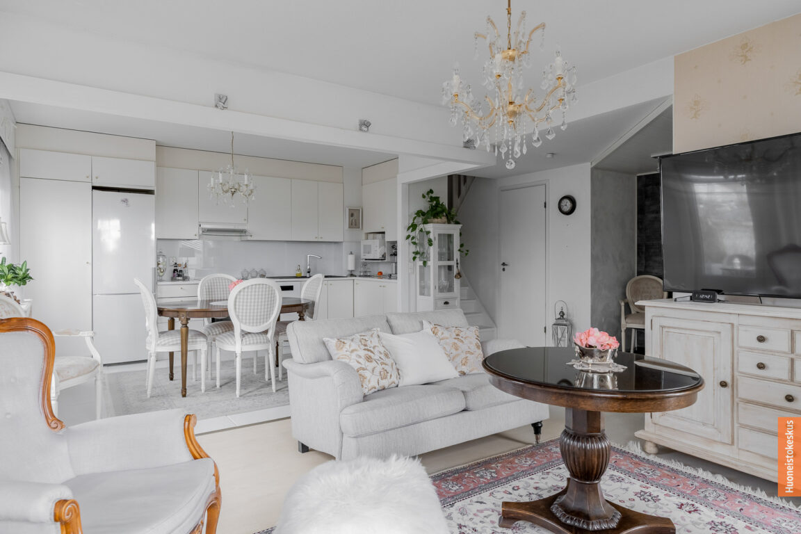 Taivassalonkatu 1, Turku (Katariina)