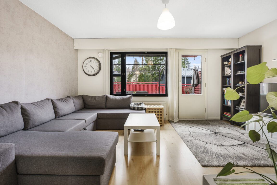 Maratonkuja 1, Vantaa (Rajakylä)