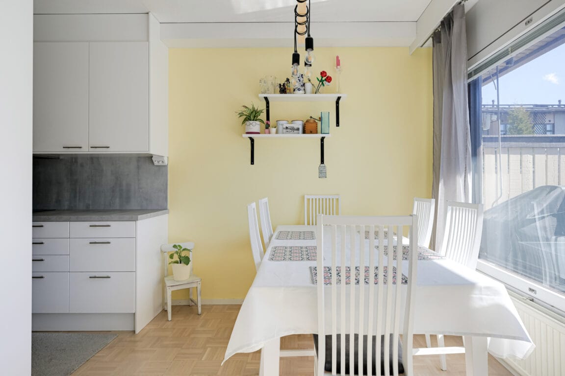 Kravuntie 1, Helsinki (Siltamäki, Suutarila)