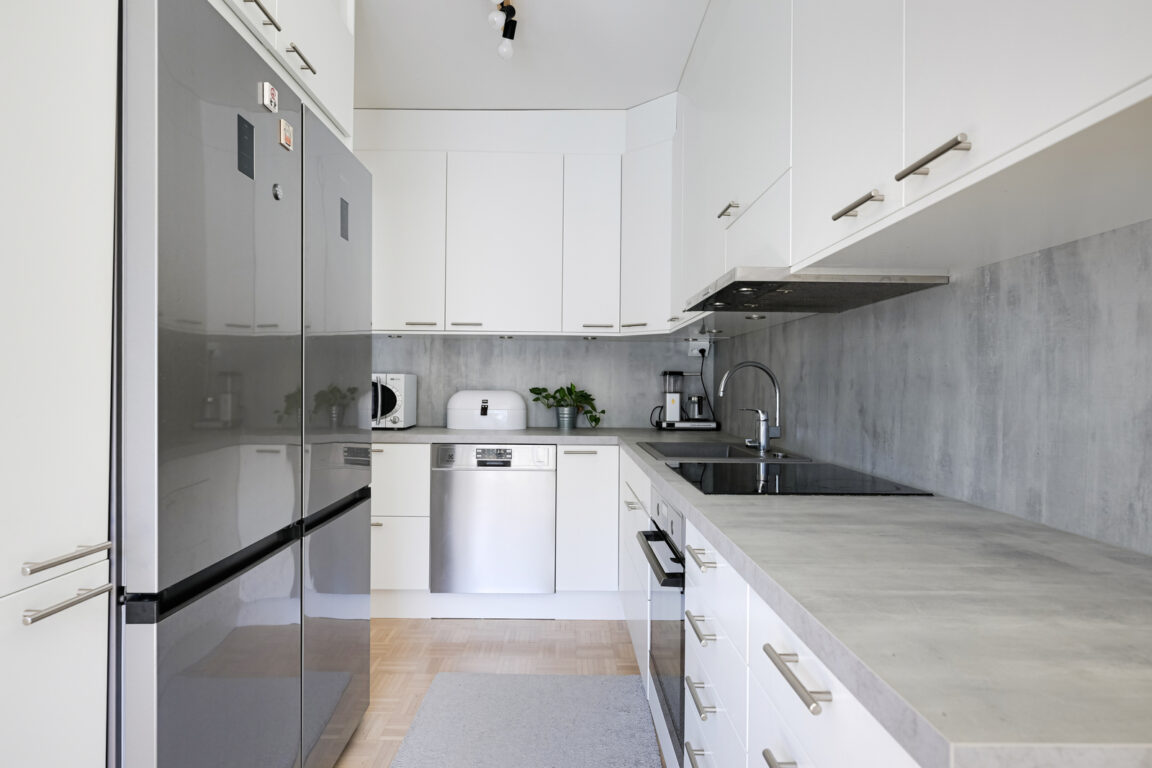 Kravuntie 1, Helsinki (Siltamäki, Suutarila)