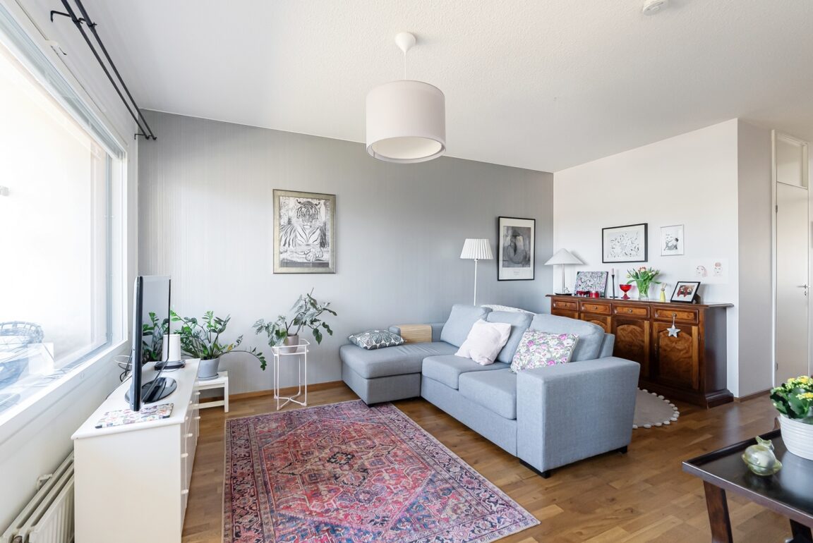 Kirjavantolpankatu 6, Hyvinkää (Kirjavatolppa)