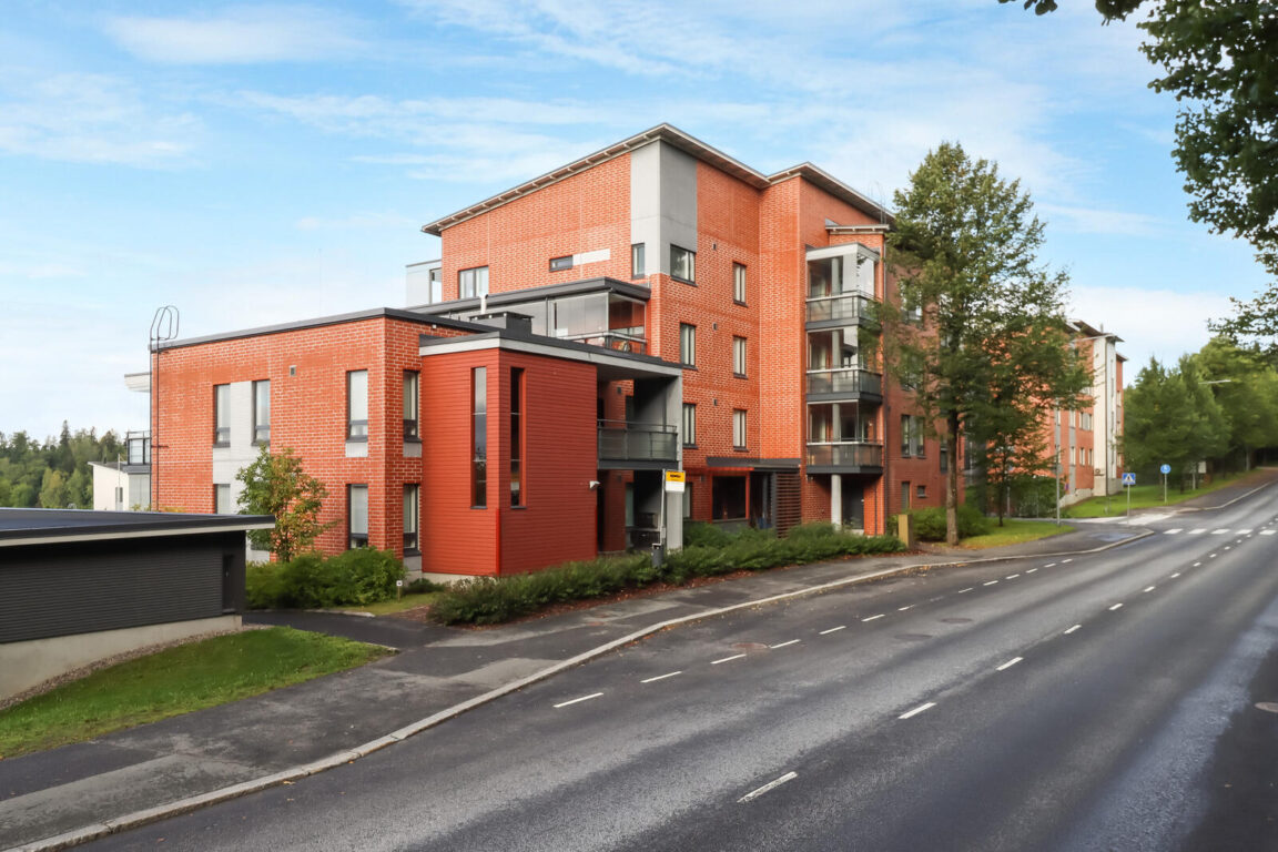 Tehtaankatu 1, Hämeelinna (Sairionranta)