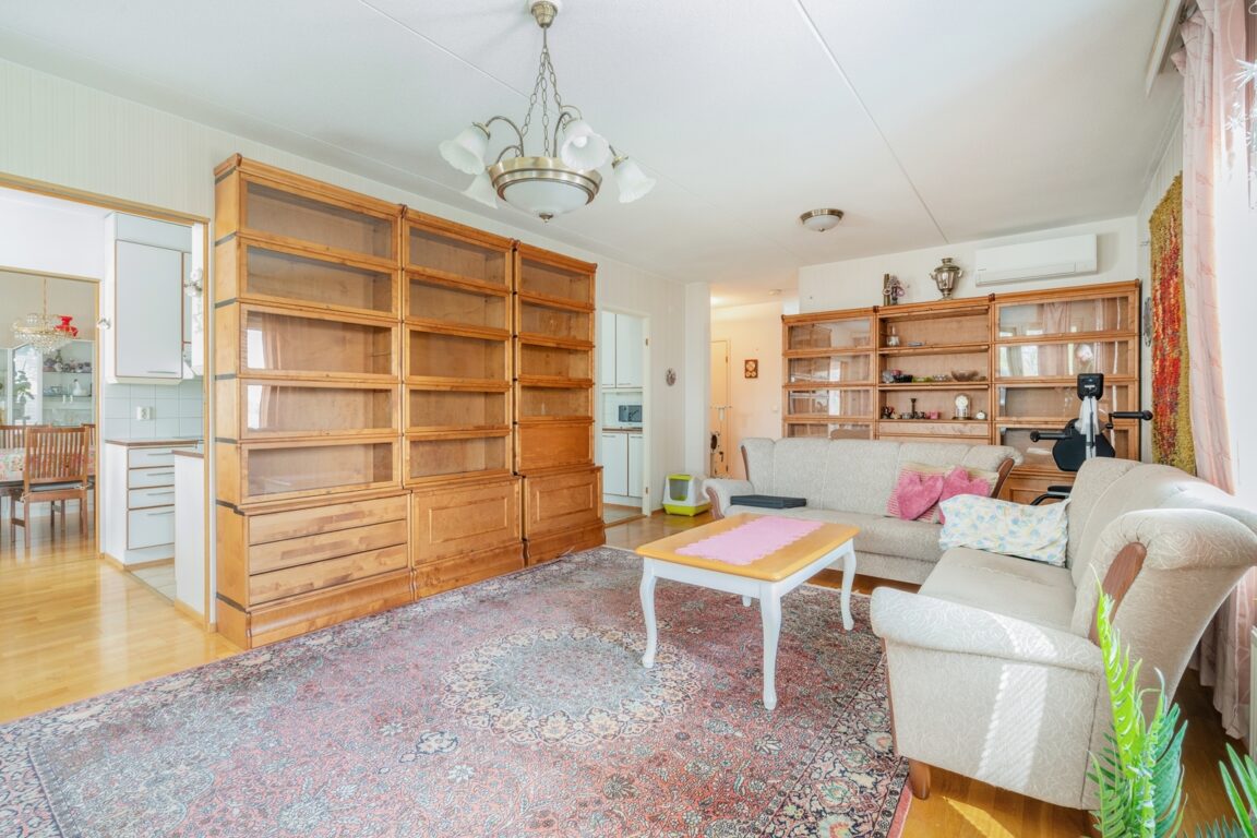 Pappilankatu 15, Hyvinkää (Viertola)