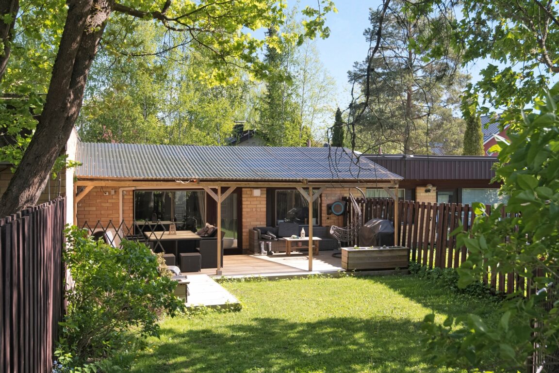 Mustanmännistönkatu 16, Hyvinkää (Mustamännistö)