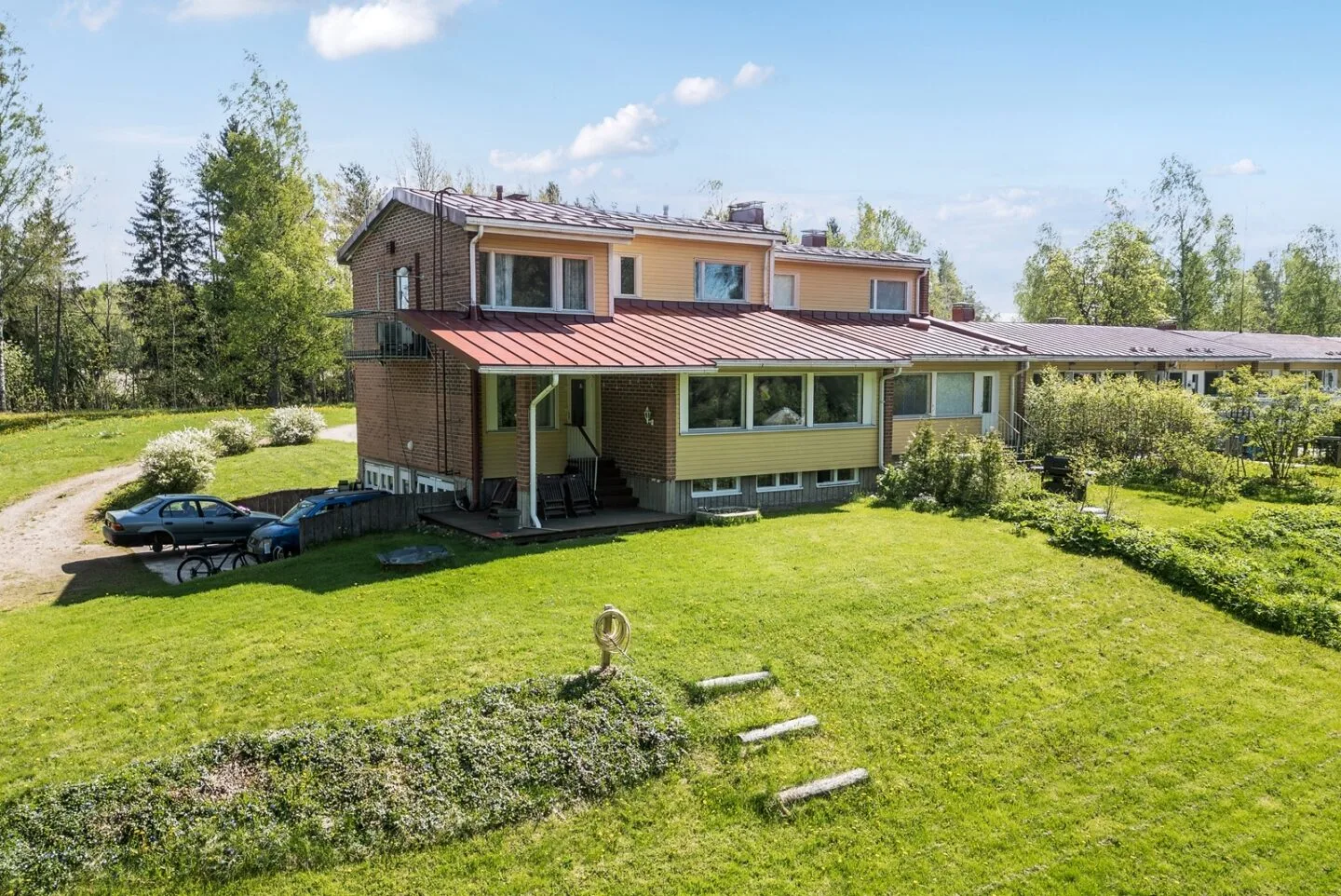 Rivitalo, 7h+k+2kph(2wc)+khh+autotalli, 122 m², Kaukas, Hyvinkää