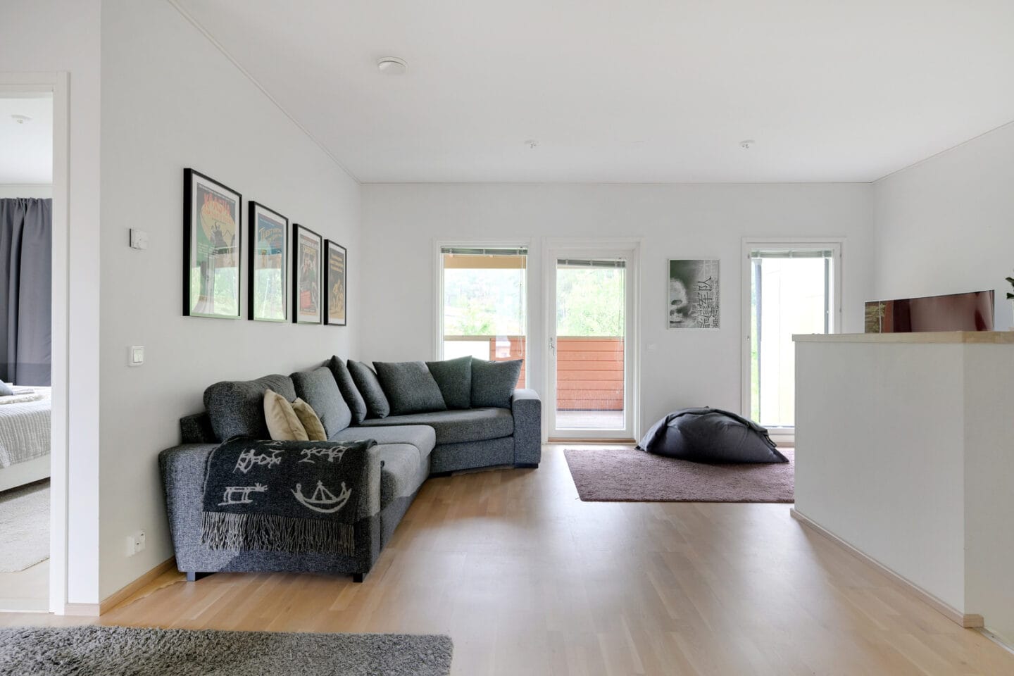 Myllyväenkatu 12, Helsinki (Myllypuro), Kuva 1