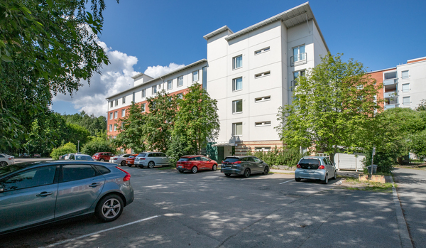 Aapelinraitti 3, Tampere (Haapalinna)