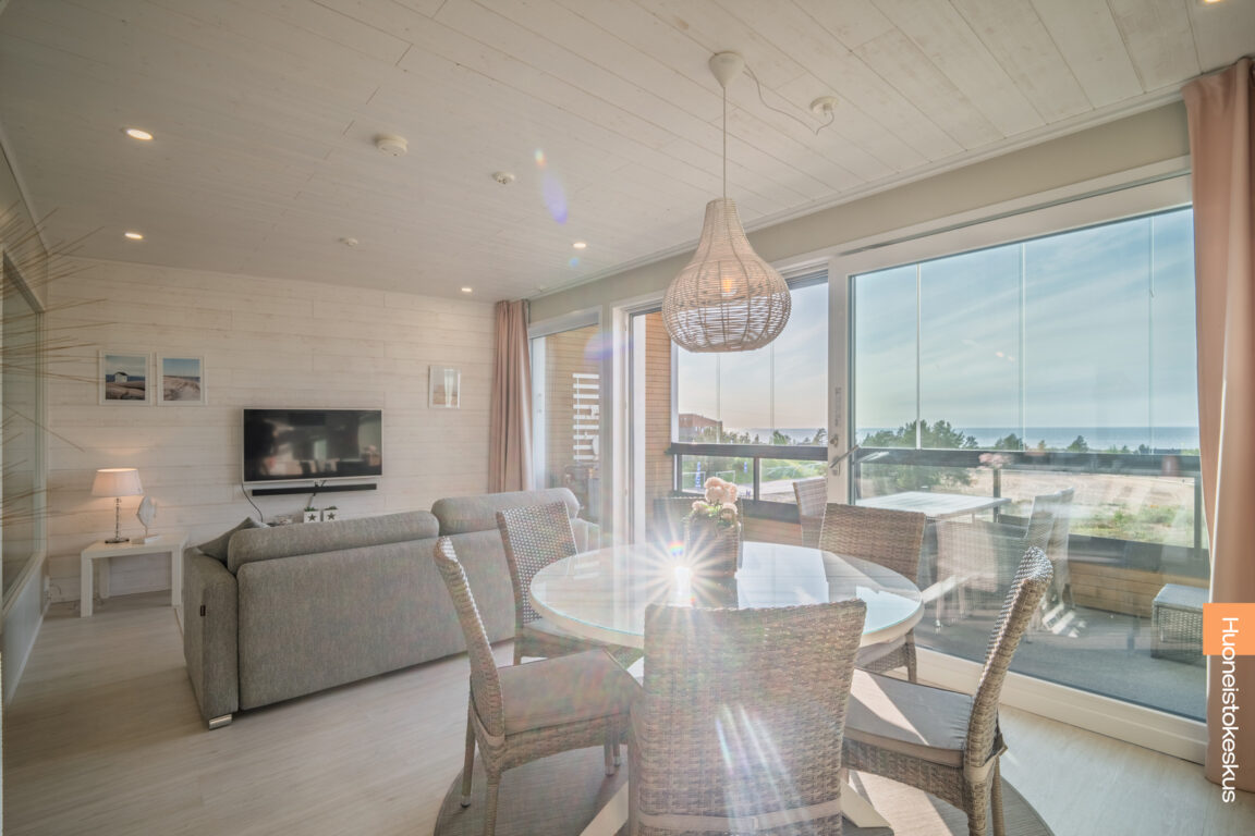 Tuomipakkaintie 5, Kalajoki (Hiekkasärkät)