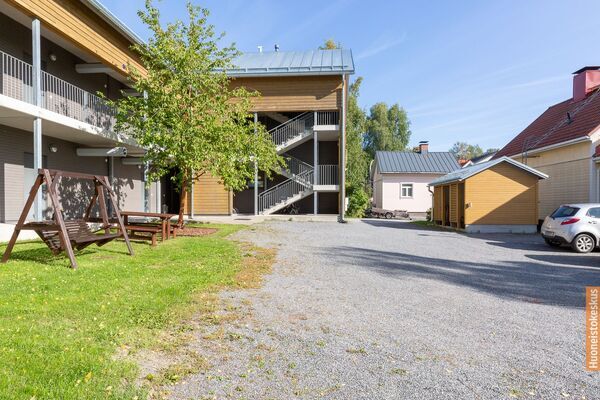 Kyläsepänkatu 13, Tampere (Hyhky)