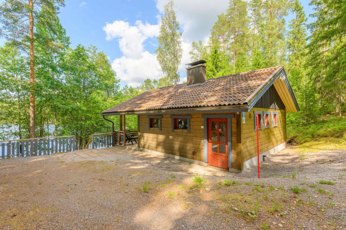 Kuusistontie 41, Karkkila (Vattola)