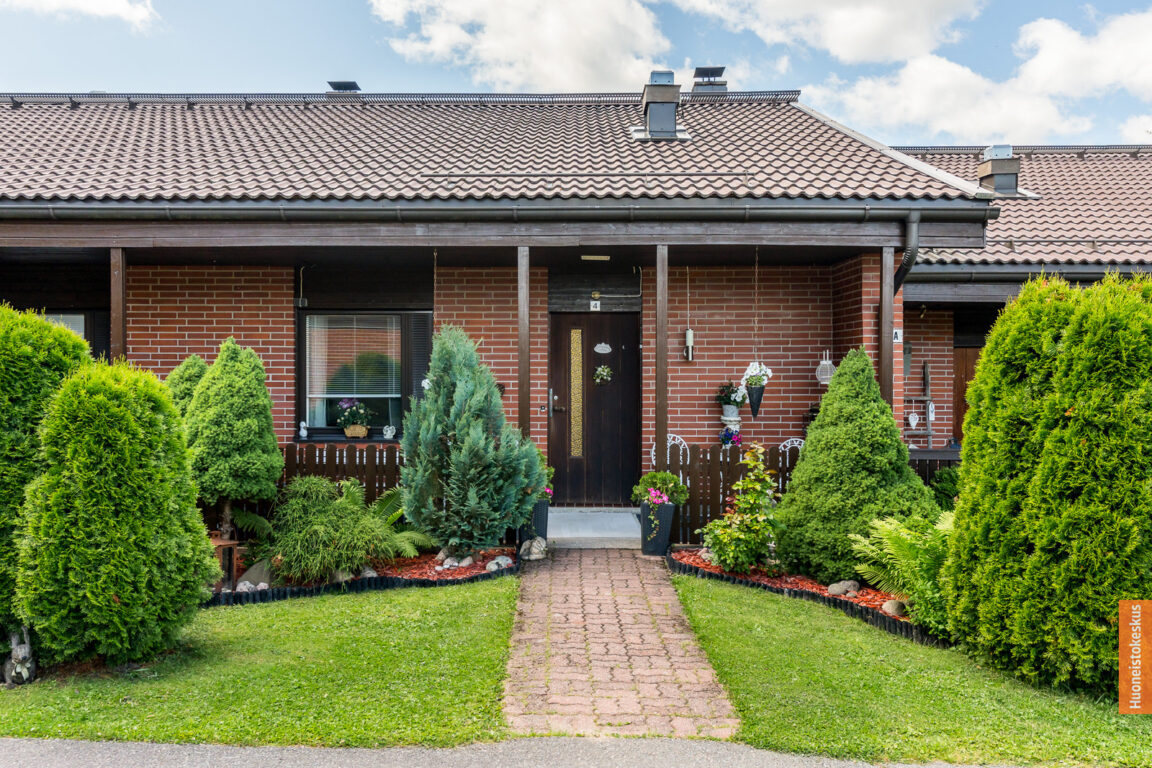 Jumpurintie 6-8, Kaarina (Kesämäki)