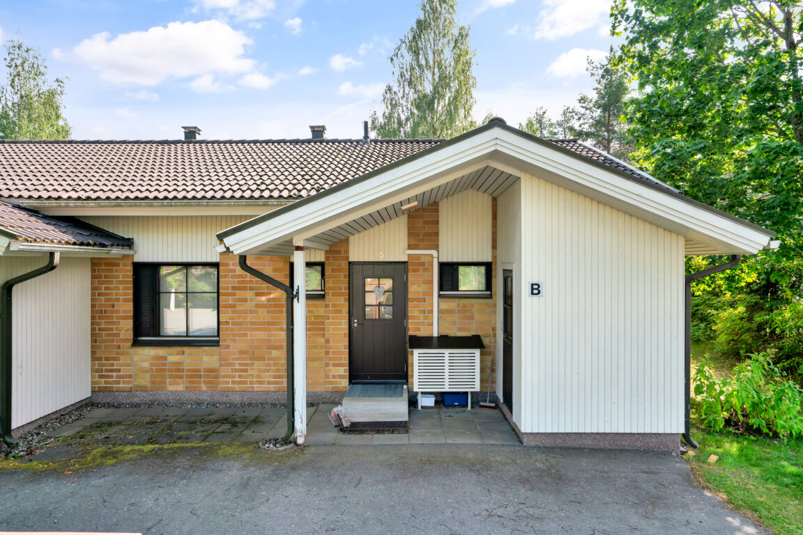 Lähdetie 2, Lehmo (Lehmo)