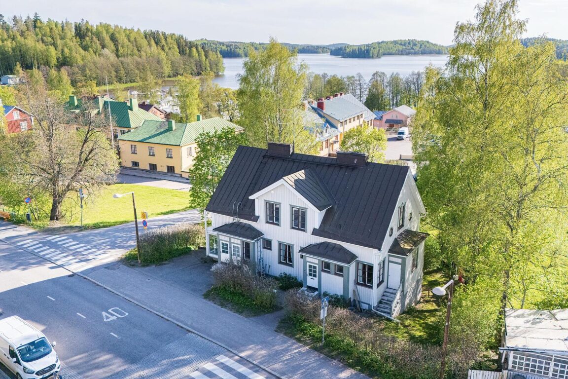 Niuhalanraitti 26, Vihti (Vihti kk)