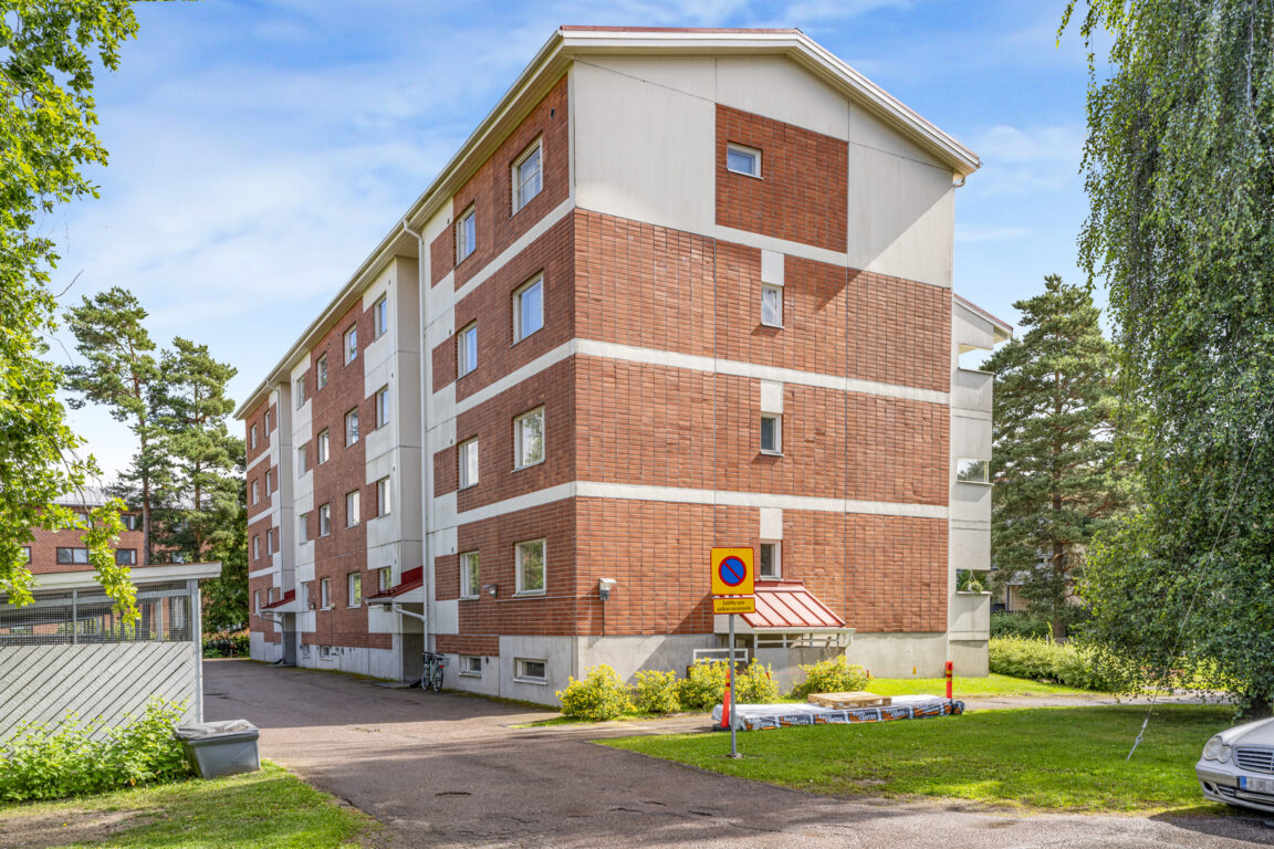 Orvokkitie 19, Vantaa (Tikkurila/Hiekkaharju)
