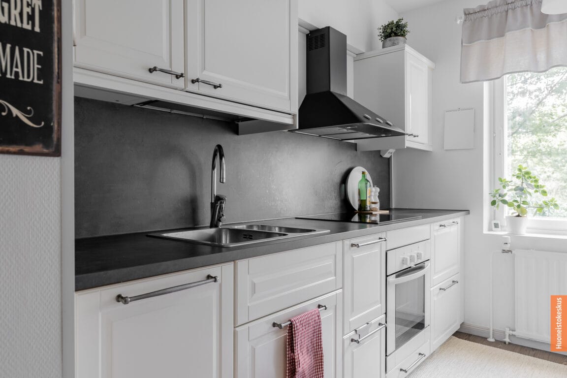 Juhannuskatu 9, Turku (Pohjola)