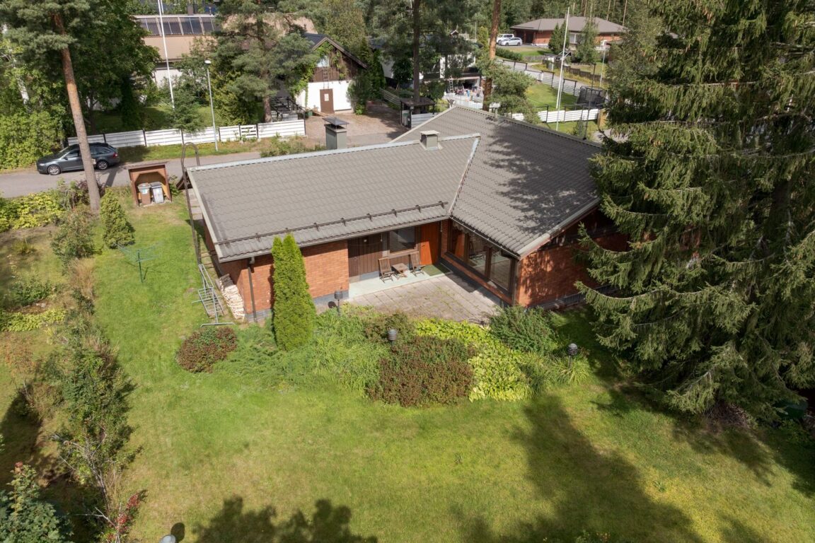 Välitie 4, Villähde (Villähde)