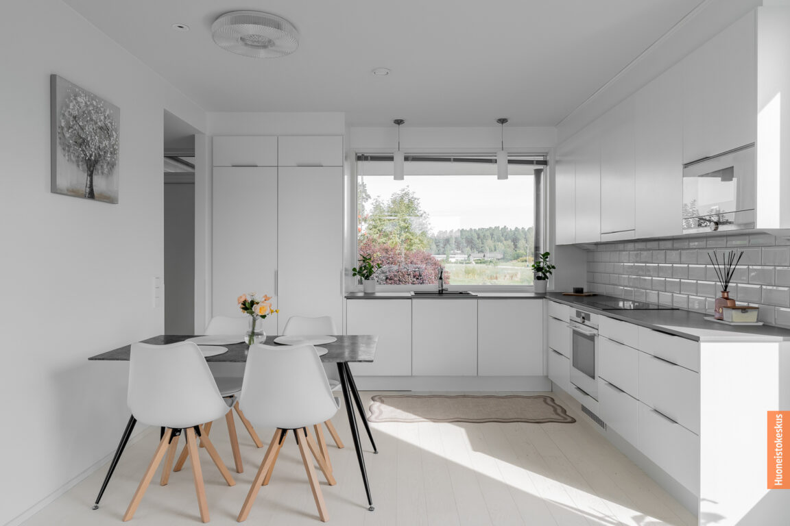 Valeri-Haarlantie 16, Turku (Hirvensalo)