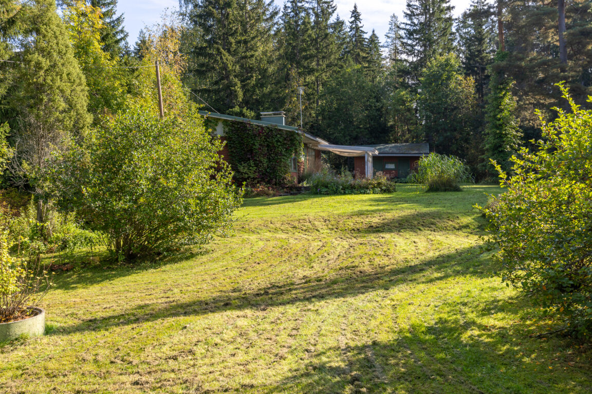 Hiidenniementie 43, Lohja (Röylä)