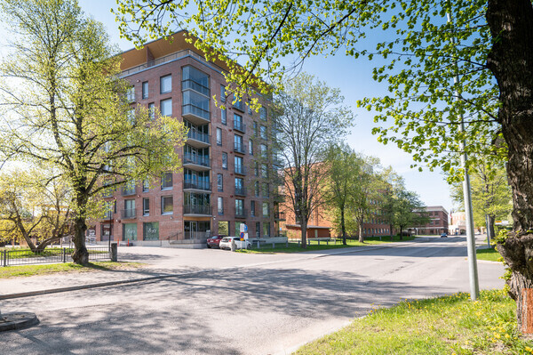 Kasarmintie 10, Oulu (Myllytulli)