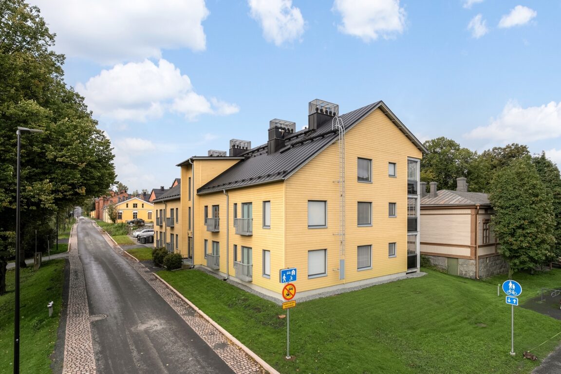 Suomen Kasarmi 16, Hämeenlinna (Myllymäki)