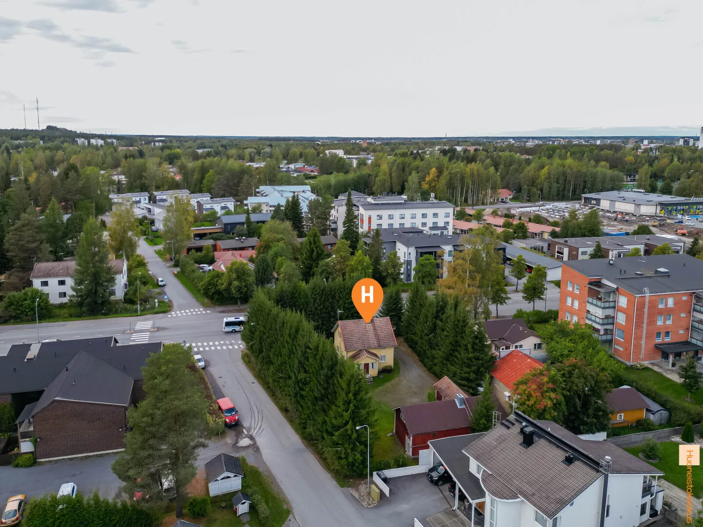 Плац, 1029 m²
