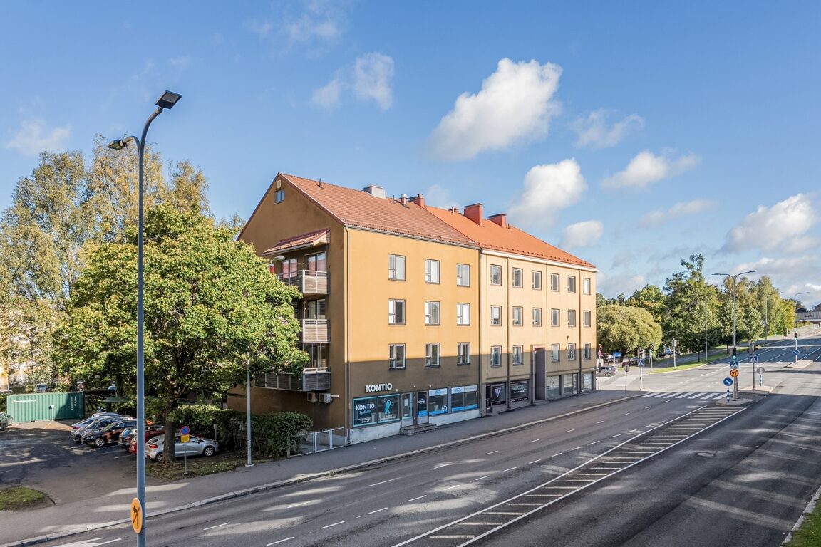 Paavo Cajanderin katu 1, Hämeenlinna (Asemanseutu)