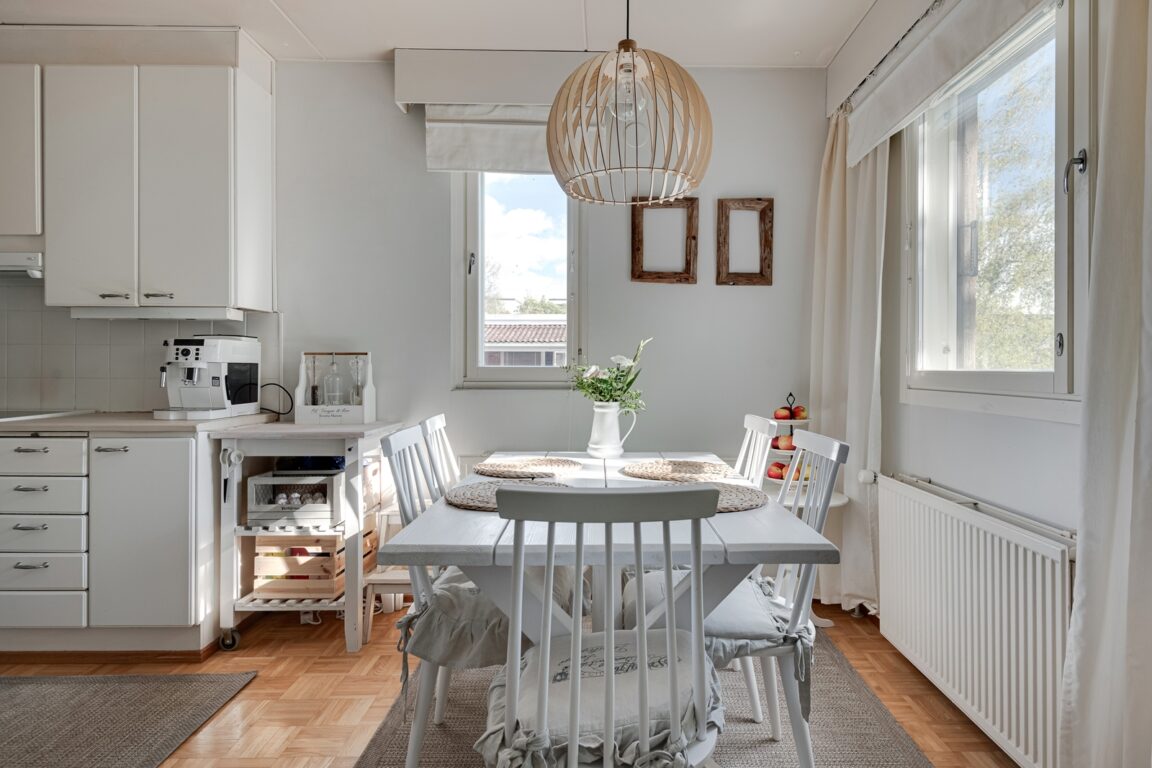 Savikkatie 2, Vantaa (Tikkurila)