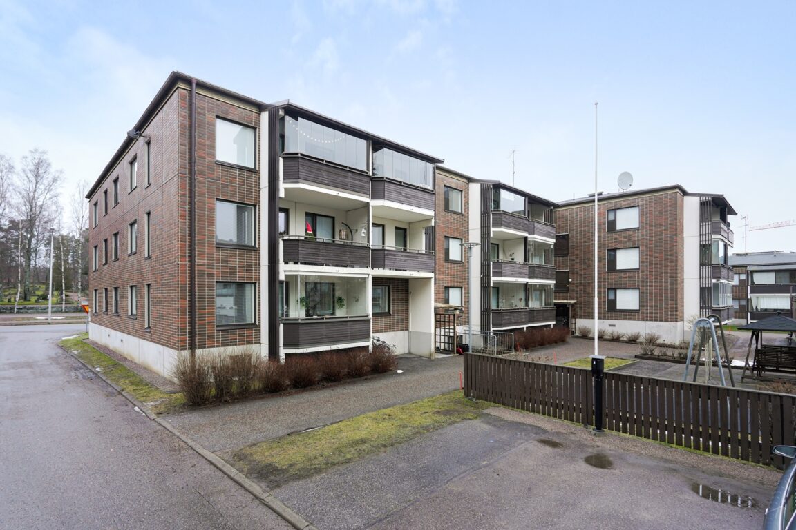 Pitäjäntuvanpolku 2, Kirkkonummi (Kirkkonummi)